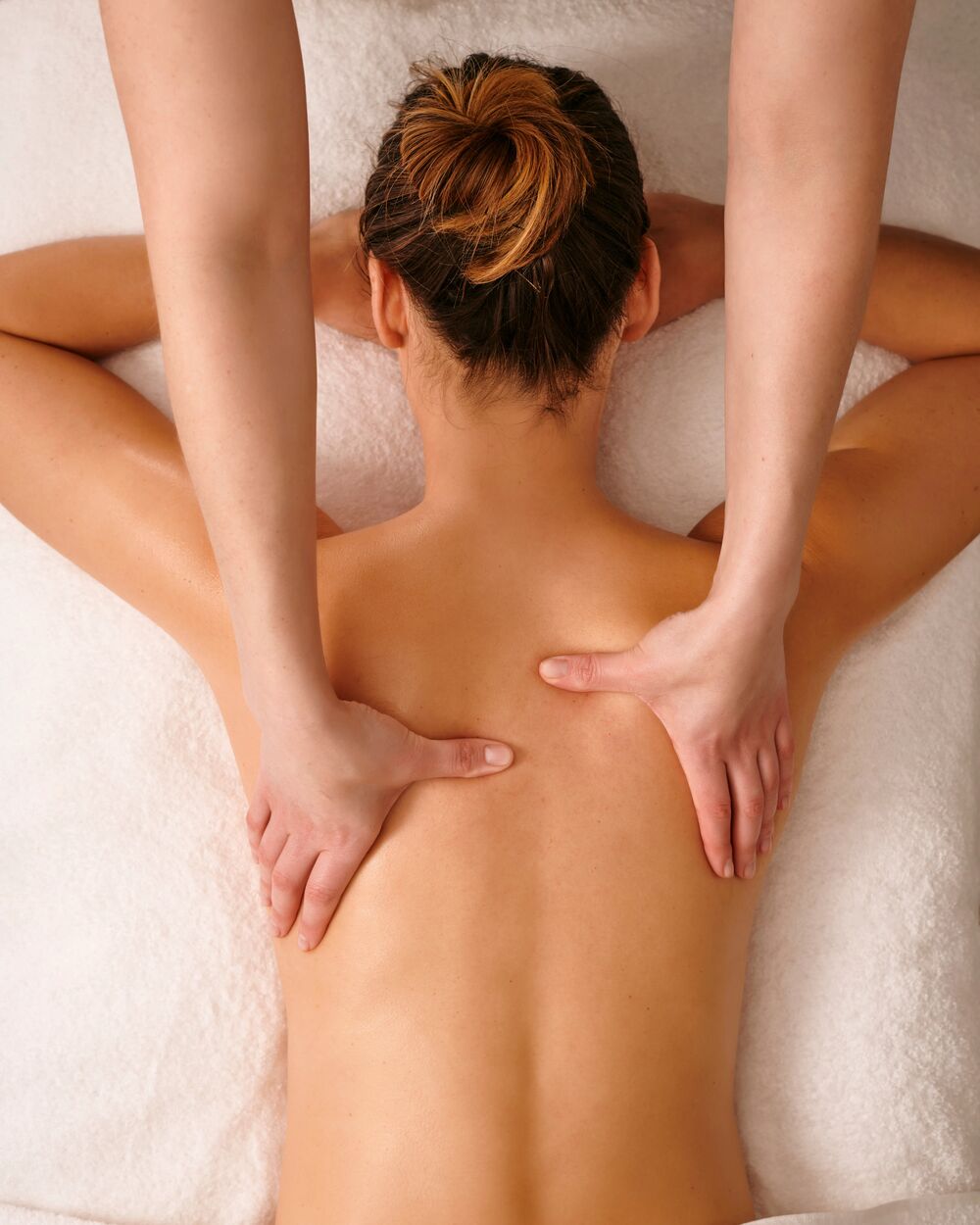 Pressure_on_Back_7194_rt - eComm (4_5) (1)